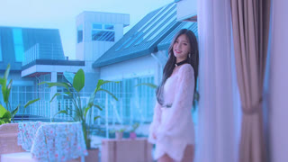 DIA - Hug U (Official Video 2020)