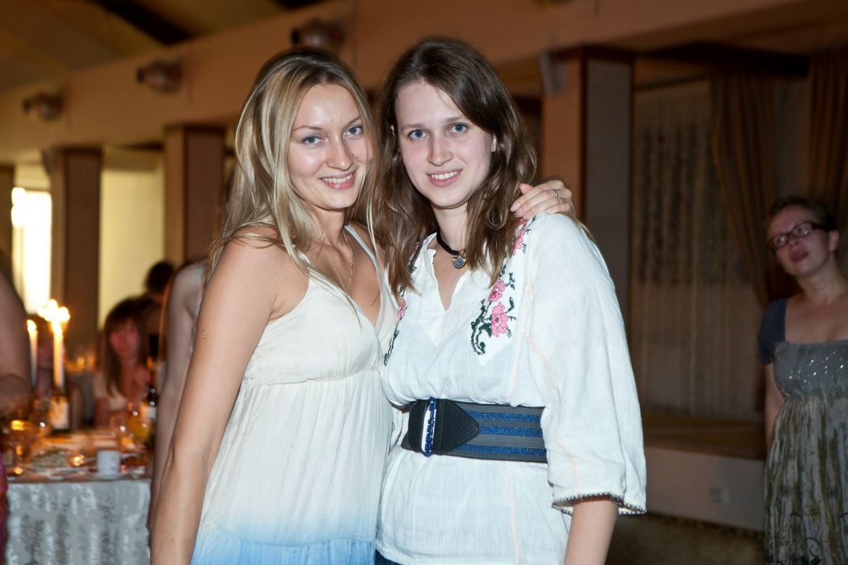 Kat Ост фотография #17