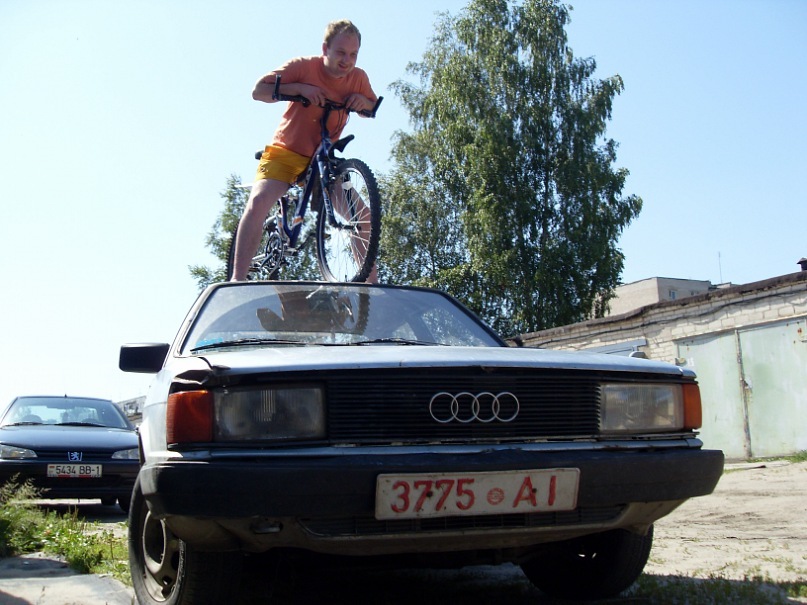 Иван Хотянович фотография #7