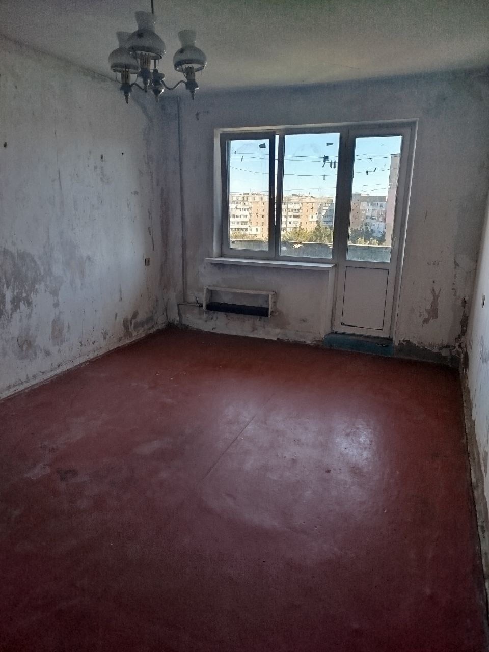 Продам 2 ком кв, Южный 6 А, этаж 9 , площадь 54,2 м , рядом садик школа. Ремонт крыши 2023 год. 4 млн 490 тыс рублей. +7959 143 46 63